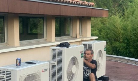 Pose de groupe sur le toit d'un crématorium à Aubagne par électricien à Fos-sur-Mer 